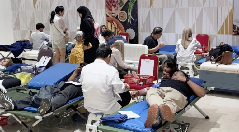 Aksi Donor Darah Rumahberkat.com Sukses Galang 99 Kantong Darah
